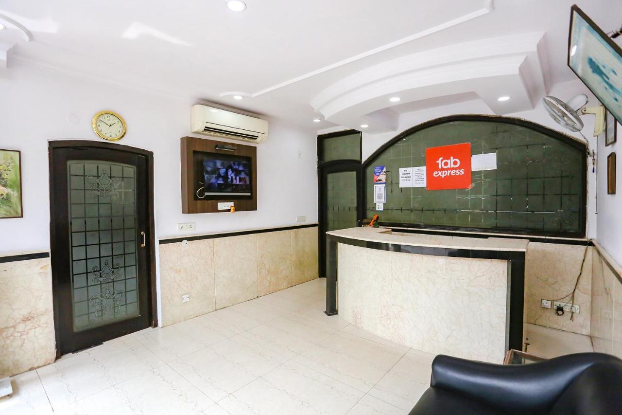 Fabexpress Lloyd House Hotel New Delhi Bagian luar foto