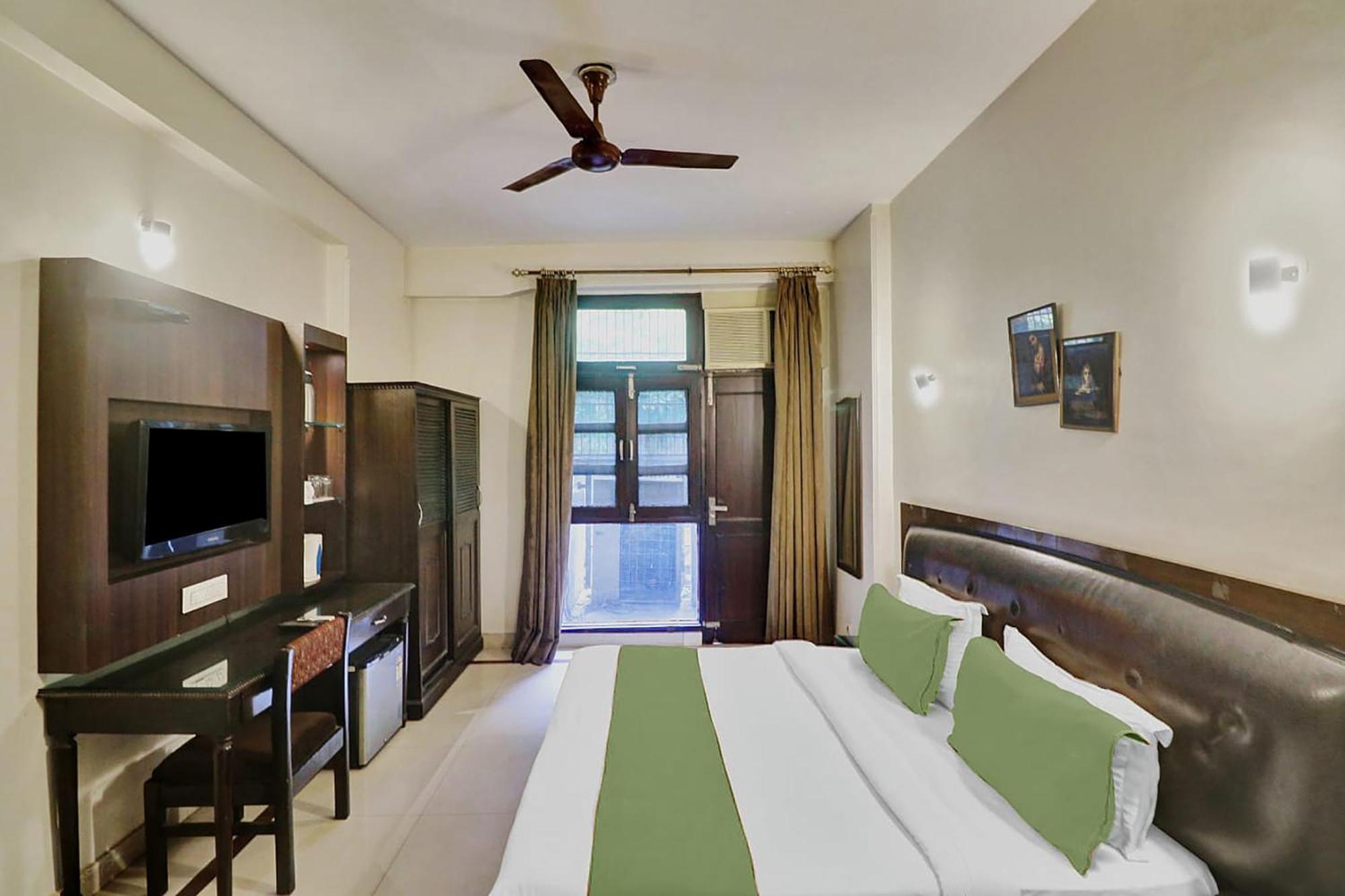 Fabexpress Lloyd House Hotel New Delhi Bagian luar foto