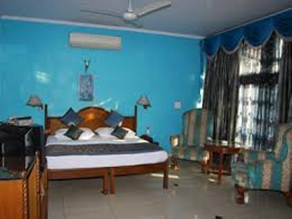 Fabexpress Lloyd House Hotel New Delhi Bagian luar foto